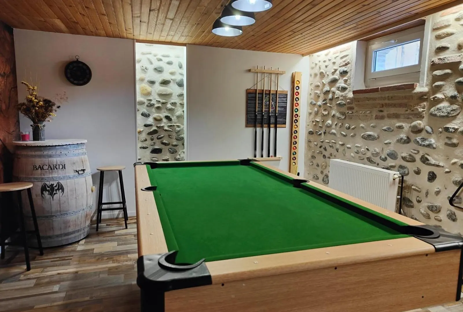 Casa de Férias Villa Garona Avec Billard Proche Pyrenees Cazeres